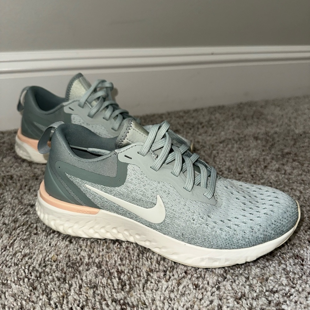 Nike Odyssey React Running Sneakers Size 6 - image 3